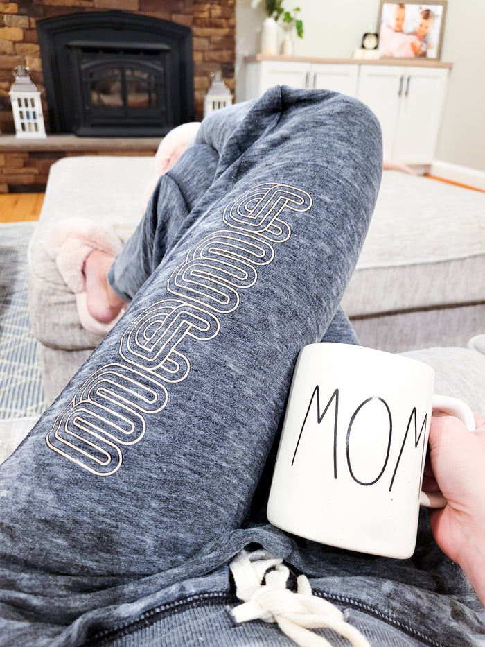Retro Mama Fleece Joggers