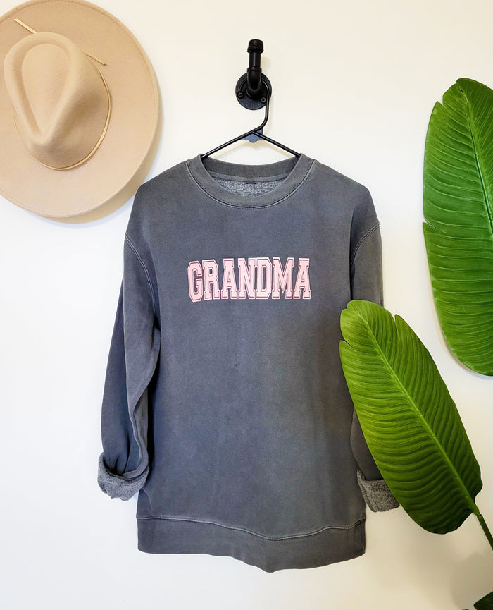Grandma Pullover